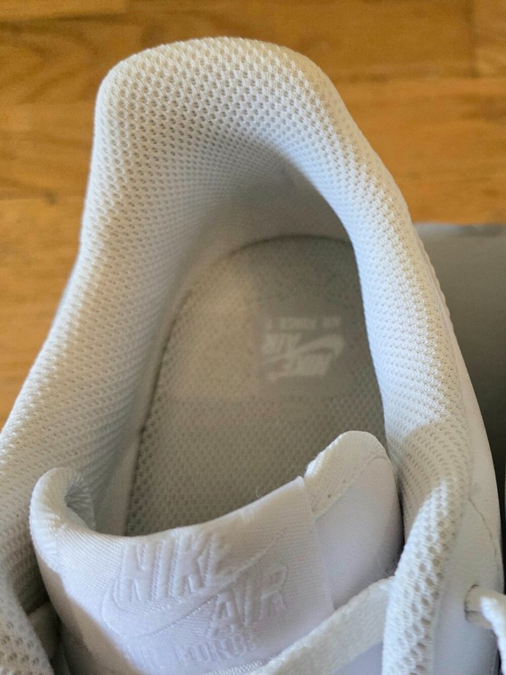 Nike Air Force 1 '07 Triple White | Men's 8.5 | NEW - Picture 12 of 16